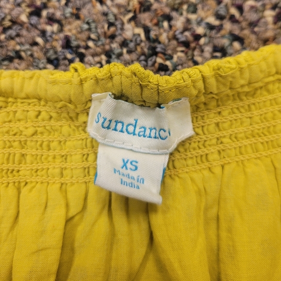 Eyelet lace sleeveless top - Picture 6 of 13